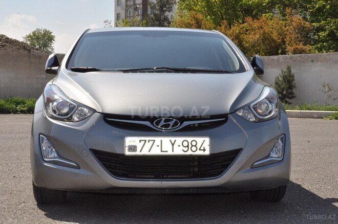 Hyundai Elantra 2015, 222,220 km - 1.6 л - Gəncə