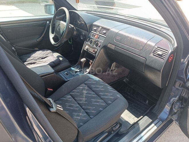 Mercedes C 180 1998, 258,000 km - 1.8 l - Bakı