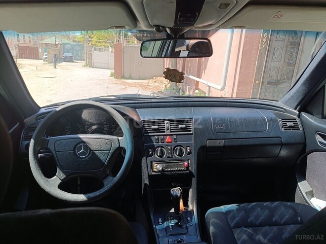 Mercedes C 180 1998, 258,000 km - 1.8 l - Bakı