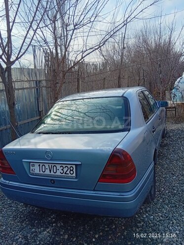 Mercedes C 220 d 1993, 505,844 km - 2.2 l - Füzuli