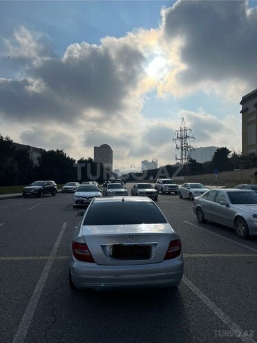 Mercedes C 180 2011, 283,000 km - 1.8 л - Bakı