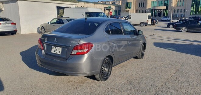 Mitsubishi Mirage 2019, 170,000 km - 1.2 л - Bakı