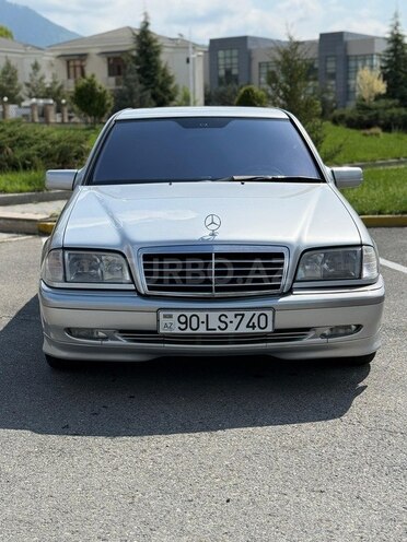 Mercedes C 200 2000, 290,000 km - 2.0 л - Qəbələ