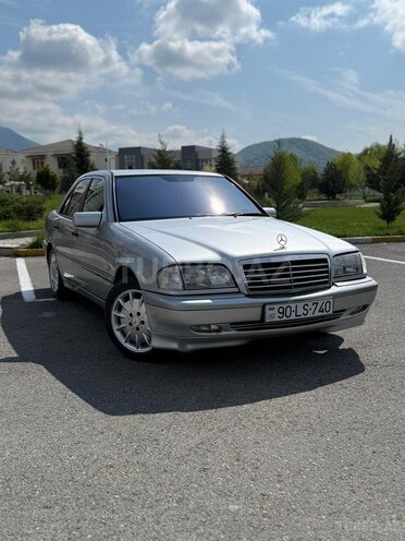 Mercedes C 200 2000, 290,000 km - 2.0 л - Qəbələ