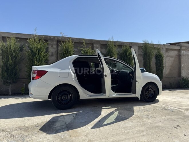 Renault Logan 2015, 233,000 km - 1.6 l - Bakı