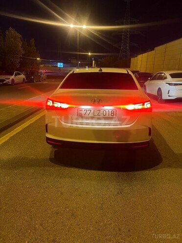 Hyundai Accent 2022, 51,000 km - 1.6 l - Bakı