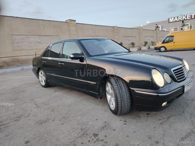 Mercedes E 270 2001, 365,000 km - 2.7 l - Bakı