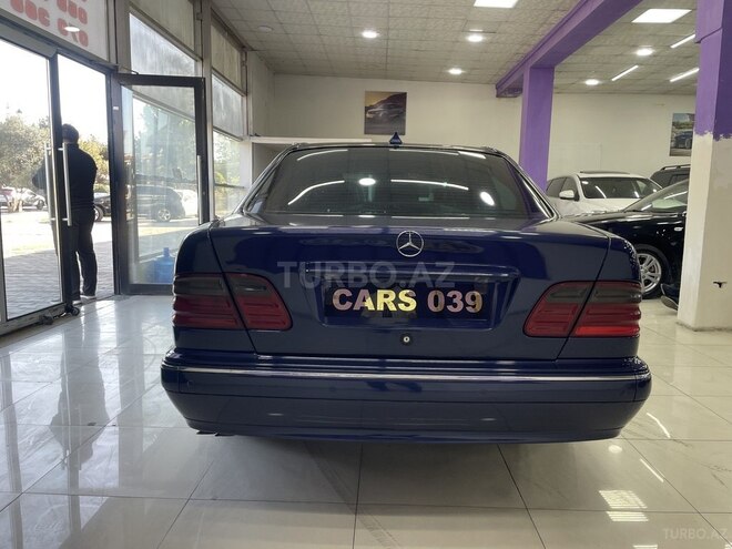 Mercedes E 240 1999, 421,000 km - 2.4 l - Sumqayıt