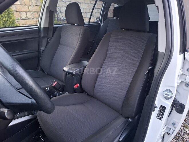 Toyota Corolla Fielder 2017, 97,391 km - 1.5 л - Bakı