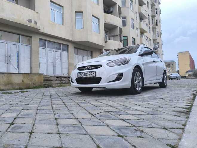 Hyundai Accent 2014, 271,400 km - 1.4 л - Şirvan
