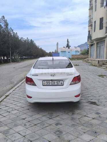 Hyundai Accent 2014, 271,400 km - 1.4 л - Şirvan