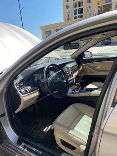BMW 528 2013, 285,000 km - 2.0 l - Sumqayıt