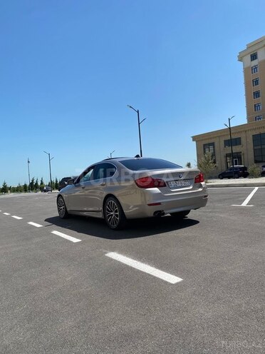 BMW 528 2013, 285,000 km - 2.0 l - Sumqayıt