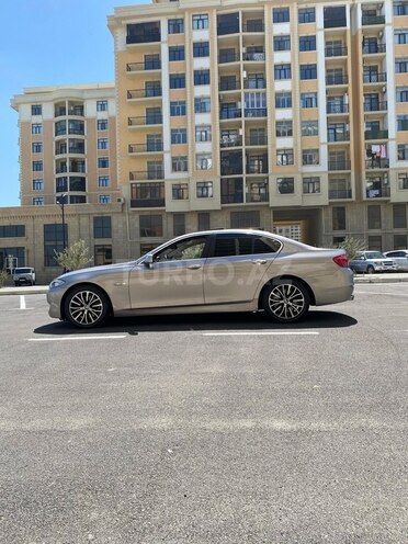 BMW 528 2013, 285,000 km - 2.0 l - Sumqayıt