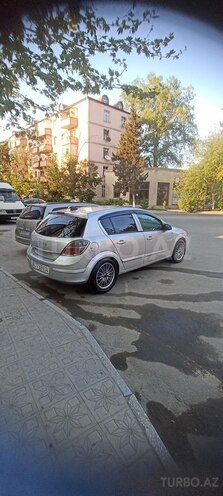 Opel Astra 2008, 315,000 km - 1.4 l - Qazax