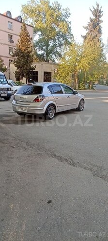 Opel Astra 2008, 315,000 km - 1.4 l - Qazax