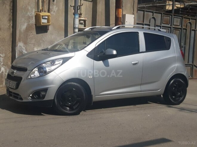 Chevrolet Spark 2023, 83,000 km - 1.3 л - Bakı