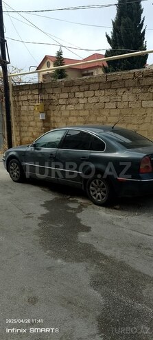 Volkswagen Passat 2002, 200,000 km - 1.8 l - Bakı