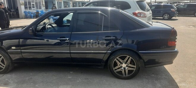 Mercedes C 180 1999, 260,450 km - 1.8 l - Bakı
