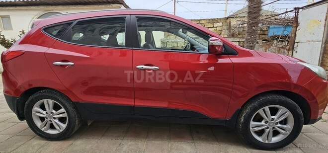 Hyundai ix35 2013, 155,000 km - 2.0 л - Bakı