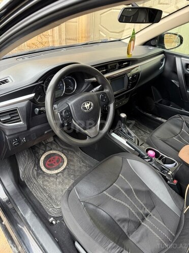 Toyota Corolla 2015, 110,000 km - 1.8 l - Şəmkir