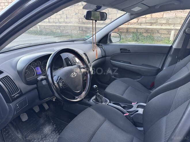 Hyundai i30 2010, 280,000 km - 1.4 l - Bakı