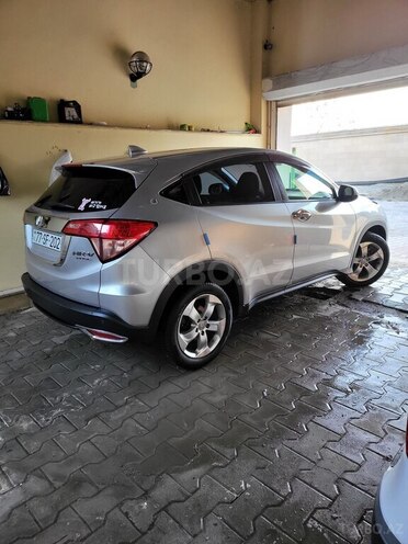 Honda HR-V 2016, 176,000 km - 1.8 l - Bakı