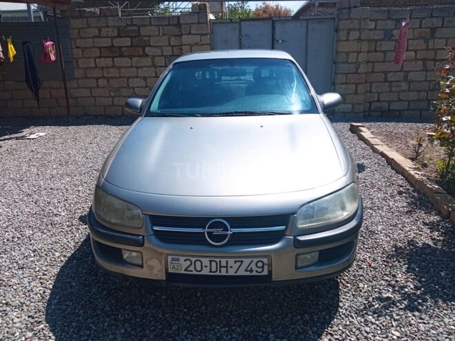 Opel Omega 1995, 250,000 km - 2.0 l - Gəncə