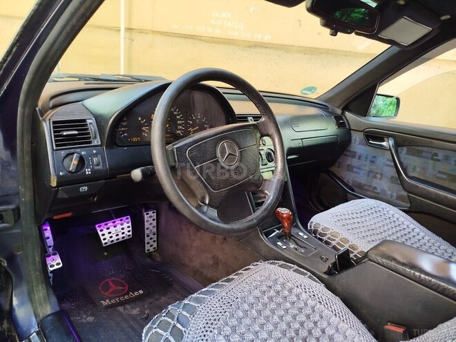 Mercedes C 200 1996, 389,852 km - 2.0 л - Bakı