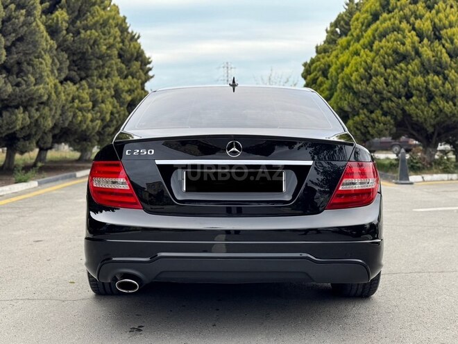Mercedes C 250 2012, 158,241 km - 1.8 l - Bakı