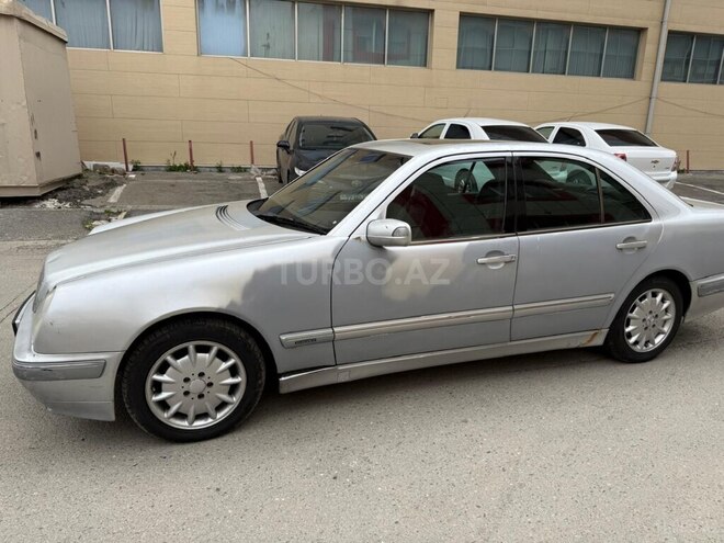 Mercedes E 220 d 2001, 74,500 km - 2.2 l - Bakı