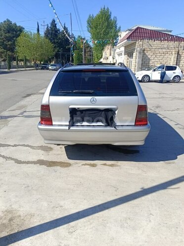 Mercedes C 220 d 2000, 568,097 km - 2.2 l - Ağcabədi