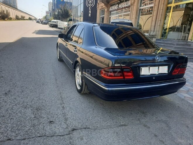 Mercedes E 270 2000, 274,000 km - 2.7 l - Bakı