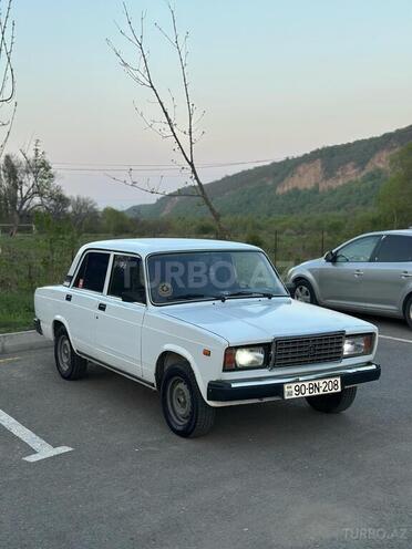 LADA (VAZ) 2107 2010, 95,000 km - 1.6 l - Qusar