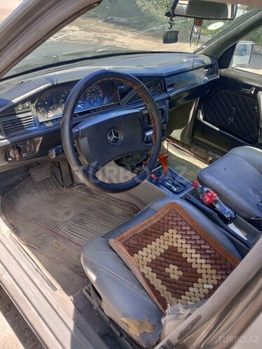 Mercedes 190 1992, 182,858 km - 2.0 l - Bakı