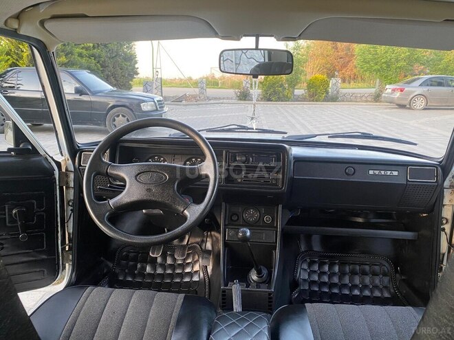LADA (VAZ) 2107 2009, 95,000 km - 1.6 л - Saatlı