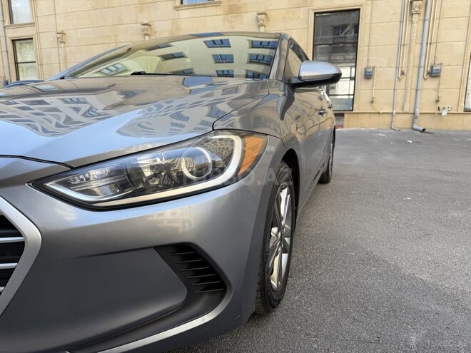 Hyundai Elantra 2018, 128,408 km - 2.0 л - Bakı