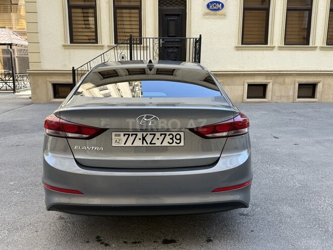 Hyundai Elantra 2018, 128,408 km - 2.0 л - Bakı