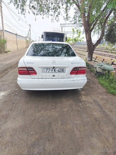 Mercedes C 320 1999, 370,000 km - 3.2 л - Bakı
