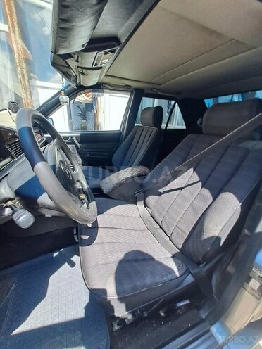 Mercedes 190 1993, 400,000 km - 2.0 l - Bakı