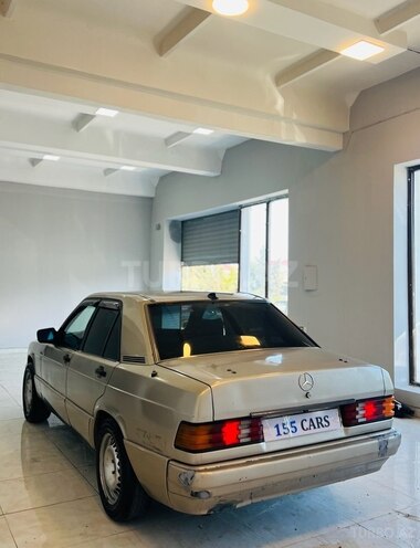 Mercedes 190 1991, 284,649 km - 2.0 l - Bakı