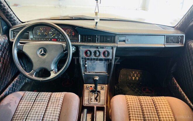 Mercedes 190 1991, 284,649 km - 2.0 l - Bakı