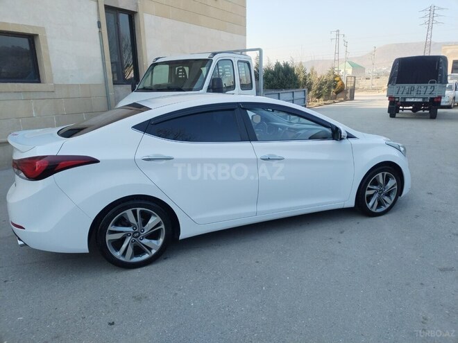 Hyundai Elantra 2015, 162,500 km - 1.6 l - Bakı