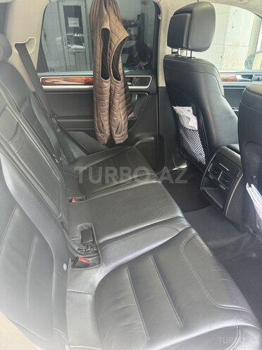 Volkswagen Touareg 2010, 227,000 km - 3.6 л - Bakı