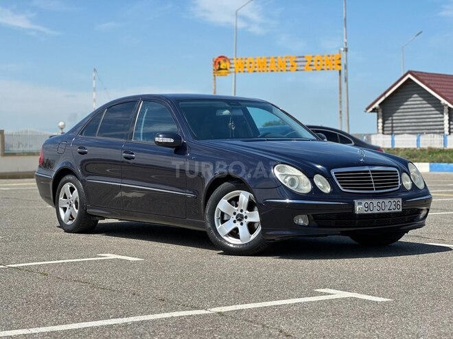 Mercedes E 320 2002, 297,000 km - 3.2 l - Bakı