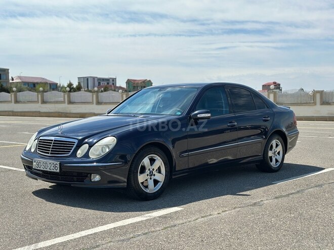 Mercedes E 320 2002, 297,000 km - 3.2 l - Bakı