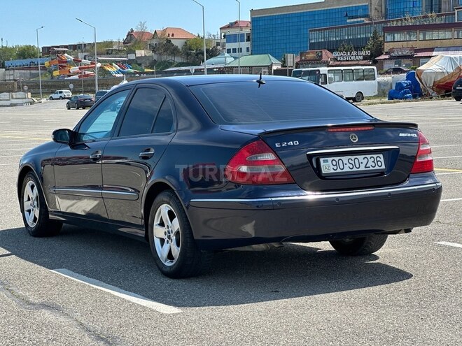 Mercedes E 320 2002, 297,000 km - 3.2 l - Bakı