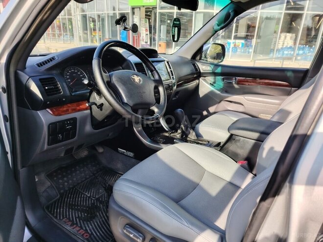 Toyota Land Cruiser Prado 2005, 407,000 km - 4.0 l - Lənkəran