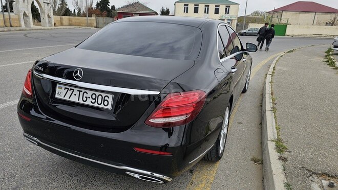 Mercedes E 220 d 2016, 165,000 km - 2.0 l - Bakı