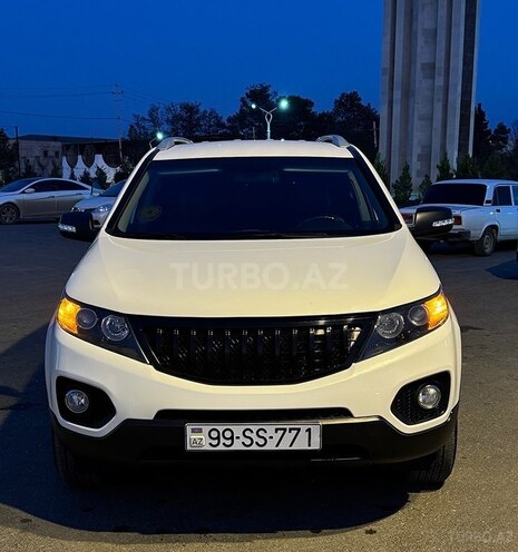 Kia Sorento 2011, 273,000 km - 2.0 l - Şirvan